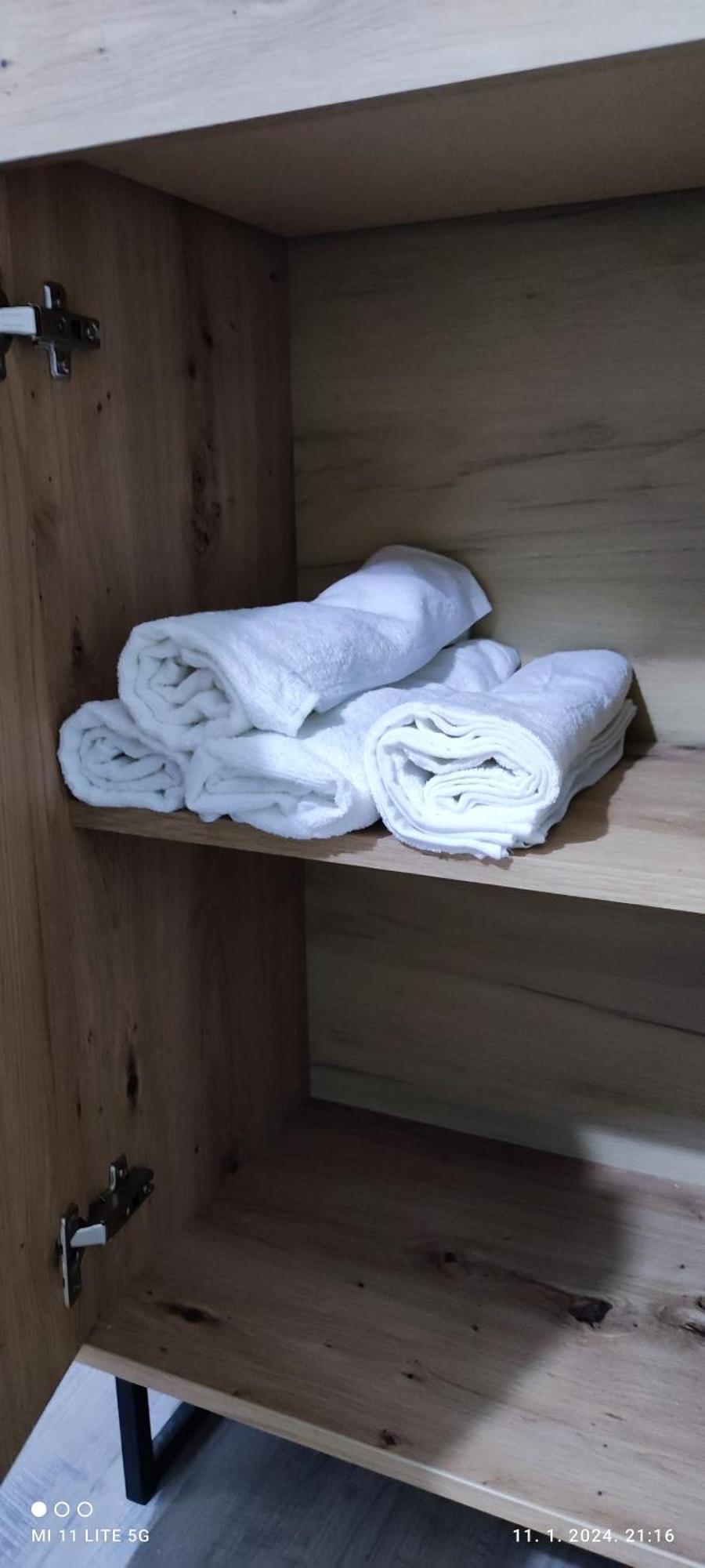 Nany 2 Apartment โนวีซาด ภายนอก รูปภาพ
