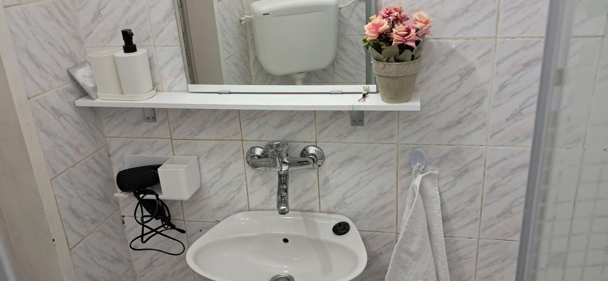 Nany 2 Apartment โนวีซาด ภายนอก รูปภาพ