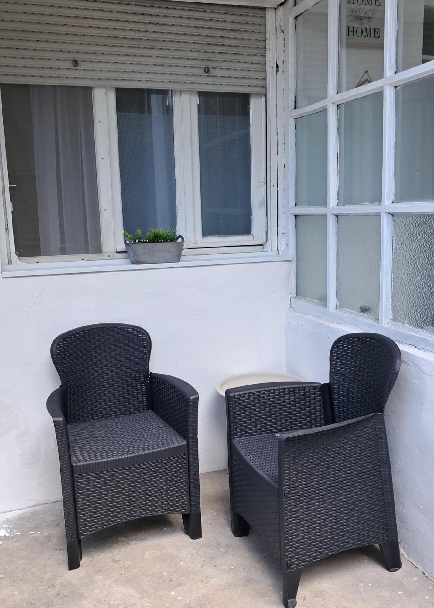 Nany 2 Apartment โนวีซาด ภายนอก รูปภาพ